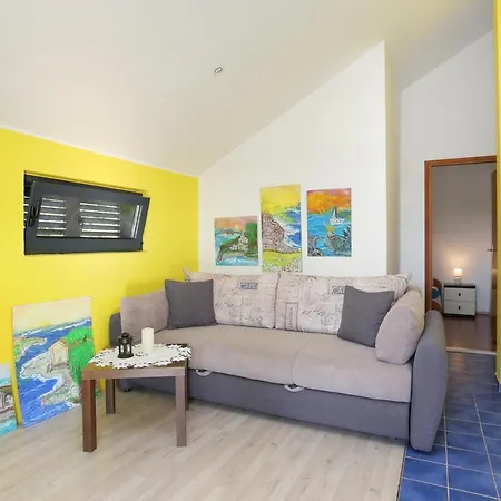 Apartament By The Sea Grebastica, - 19106 *